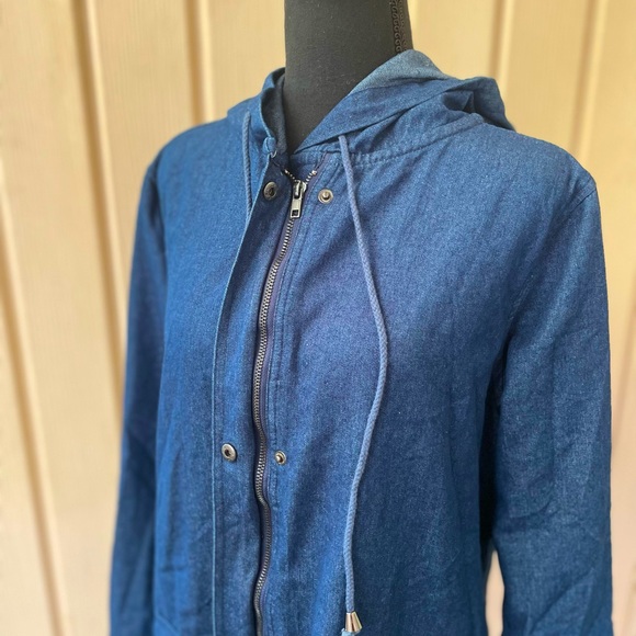 Denim Navy Blue Hooded Stylish Pretty Jacket with Pockets - Picture 10 of 11
